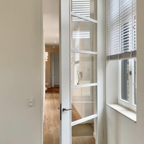 Türen & Bodenbeläge